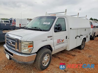 2010 FORD ECONOLINE E350 SUPER DUTY CUTAWAY VAN 1FDSE3FL0ADA52652 - główne zdjęcie licytacji z USA - miniatura