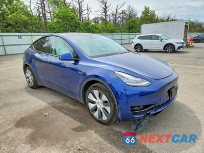 Czwarte zdjęcie samochodu z boku: 2020 TESLA MODEL Y VIN:5YJYGDEE9LF044756 - miniatura