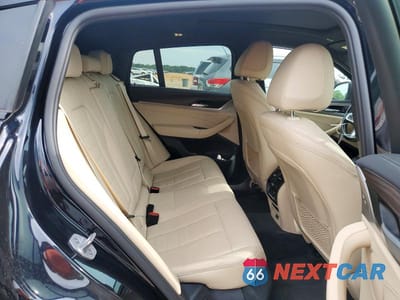 Zdjęcie 10 z 12 samochodu: 2021 BMW X4 VIN:5UX2V1C01M9E46284 - miniatura
