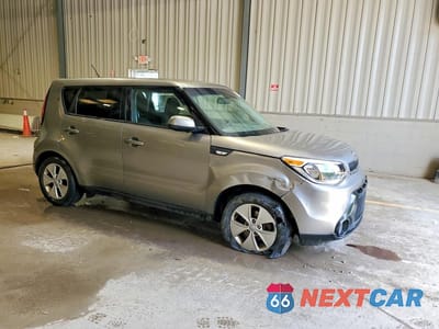 Czwarte zdjęcie samochodu z boku: 2014 KIA SOUL BASE VIN:KNDJN2A28E7001641 - miniatura