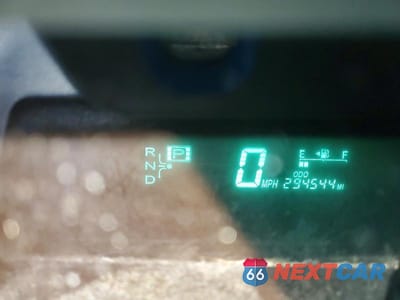 Zdjęcie 9 z 12 samochodu: 2008 TOYOTA PRIUS TOURING VIN:JTDKB20U183402105 - miniatura