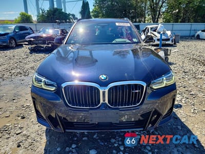Piąte zdjęcie samochodu w środku: 2022 BMW X3 M40I VIN:5UX83DP09N9L10320 - miniatura