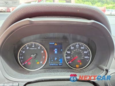 Zdjęcie 9 z 13 samochodu: 2022 MITSUBISHI ECLIPSE CROSS LE VIN:JA4ATVAA2NZ003575 - miniatura