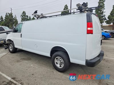 Drugie zdjęcie samochodu z przodu: 2021 CHEVROLET EXPRESS G2500 VIN:1GCWGBFP6M1253622 - miniatura