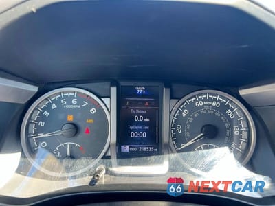 Zdjęcie 8 z 11 samochodu: 2016 TOYOTA TACOMA SR5 V6 VIN:3TMDZ5BN7GM001408 - miniatura