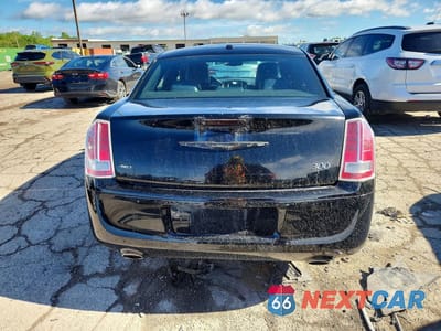 Zdjęcie 6 z 12 samochodu: 2014 CHRYSLER 300 S VIN:2C3CCAGG4EH352776 - miniatura