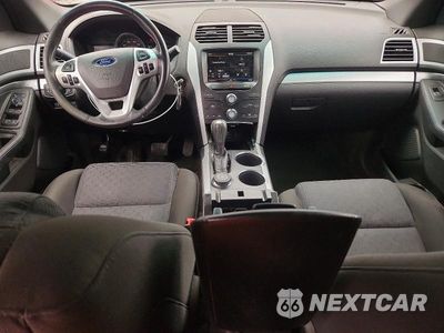 Zdjęcie 8 z 12 samochodu: 2014 FORD EXPLORER XLT VIN:1FM5K8D8XEGA71263 - miniatura