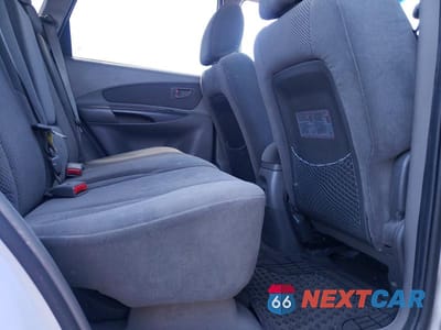 Zdjęcie 11 z 13 samochodu: 2008 HYUNDAI TUCSON SE VIN:KM8JN72D18U799222 - miniatura