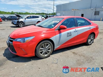 2017 TOYOTA CAMRY SE 4T1BF1FK2HU644170 - główne zdjęcie licytacji z USA - miniatura