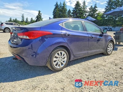 Trzecie zdjęcie samochodu z tyłu: 2013 HYUNDAI ELANTRA GLS VIN:5NPDH4AE2DH214427 - miniatura