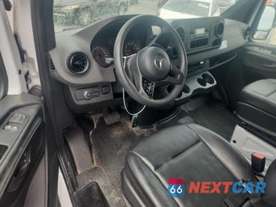 Zdjęcie 8 z 12 samochodu: 2022 MERCEDES-BENZ SPRINTER 2500 VIN:W1Y40CHY7NT096787 - miniatura