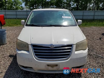Piąte zdjęcie samochodu w środku: 2010 CHRYSLER TOWN & COUNTRY TOURING PLUS VIN:2A4RR8D17AR494017 - miniatura