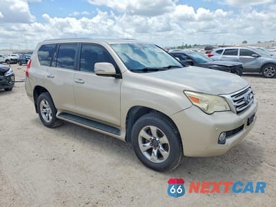 Czwarte zdjęcie samochodu z boku: 2010 LEXUS GX 460 VIN:JTJBM7FX1A5005333 - miniatura