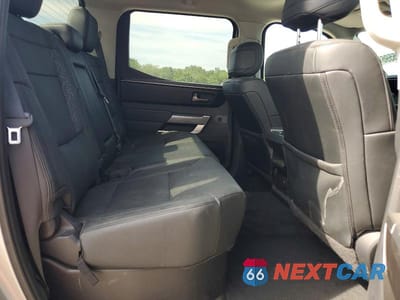 Zdjęcie 10 z 12 samochodu: 2022 TOYOTA TUNDRA CREWMAX SR5 VIN:5TFLA5EC6NX001064 - miniatura