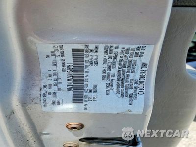 Zdjęcie 13 z 13 samochodu: 2007 FORD FOCUS ZX4 VIN:1FAFP34N77W141707 - miniatura