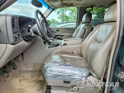 Zdjęcie 7 z 13 samochodu: 2004 CHEVROLET TAHOE K1500 VIN:1GNEK13Z24R170479 - miniatura