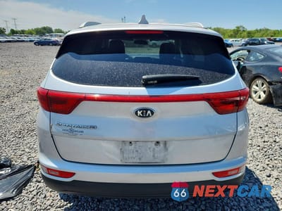 Zdjęcie 6 z 12 samochodu: 2017 KIA SPORTAGE LX VIN:KNDPM3AC1H7236432 - miniatura