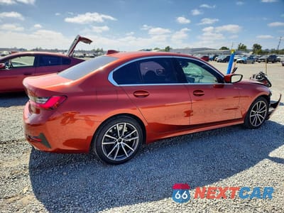 Trzecie zdjęcie samochodu z tyłu: 2021 BMW 330XI VIN:3MW5R7J01M8B77667 - miniatura