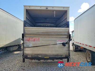 Zdjęcie 6 z 14 samochodu: 2010 ISUZU NQR BOX TRUCK VIN:JALE5W162A7901827 - miniatura