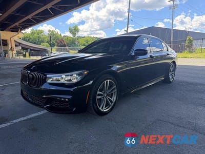 Drugie zdjęcie samochodu z przodu: 2019 BMW 750I XDRIVE VIN:WBA7F2C56K8240643 - miniatura