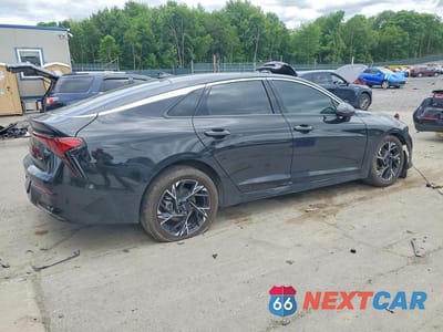Trzecie zdjęcie samochodu z tyłu: 2025 KIA K5 GT LINE VIN:KNAG64J78S5284707 - miniatura