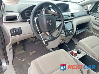 Zdjęcie 8 z 13 samochodu: 2018 HONDA ODYSSEY SE VIN:5FNRL5H36GB137028 - miniatura