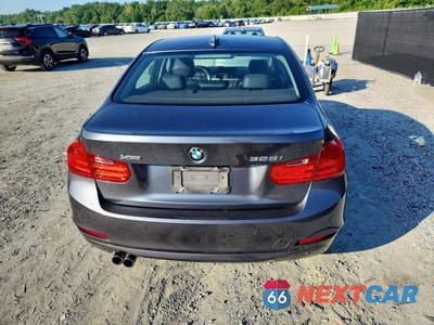 Zdjęcie 6 z 12 samochodu: 2015 BMW 328 XI VIN:WBA3B3C54FF545587 - miniatura