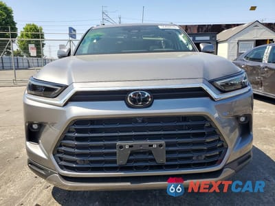 Piąte zdjęcie samochodu w środku: 2025 TOYOTA GRAND HIGHLANDER HYBRID LIMITED VIN:5TDACAB58SS053054 - miniatura