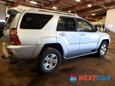 Trzecie zdjęcie samochodu z tyłu: 2004 TOYOTA 4RUNNER LIMITED VIN:JTEBT17R640033497 - miniatura