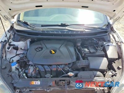 Zdjęcie 11 z 12 samochodu: 2013 HYUNDAI ELANTRA GLS VIN:5NPDH4AE3DH287385 - miniatura