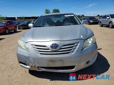 Piąte zdjęcie samochodu w środku: 2007 TOYOTA CAMRY LE VIN:4T1BE46K07U663660 - miniatura
