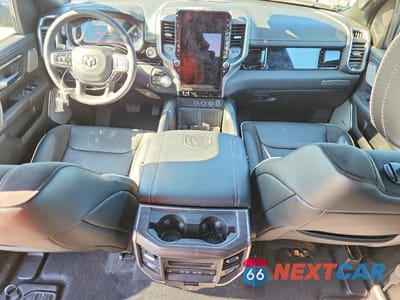 Zdjęcie 8 z 12 samochodu: 2026 RAM 1500 LARAMIE VIN:1C6SRFJP9TN376949 - miniatura