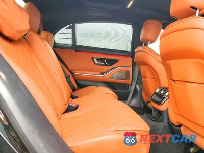 Zdjęcie 10 z 12 samochodu: 2021 MERCEDES-BENZ S 580 4MATIC VIN:W1K6G7GB1MA035044 - miniatura