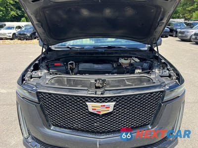 Zdjęcie 8 z 10 samochodu: 2021 CADILLAC ESCALADE SPORT VIN:1GYS3FKL5MR322512 - miniatura