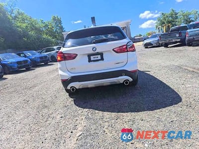 Zdjęcie 6 z 14 samochodu: 2022 BMW X1 XDRIVE28I VIN:WBXJG9C05N5U59330 - miniatura