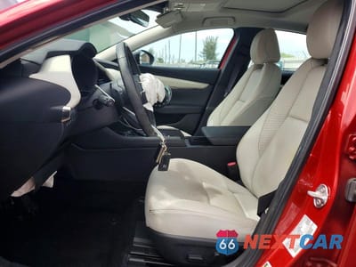 Zdjęcie 7 z 12 samochodu: 2021 MAZDA 3 PREMIUM PLUS VIN:3MZBPBEY7MM254478 - miniatura