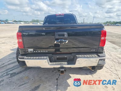Zdjęcie 6 z 12 samochodu: 2016 CHEVROLET SILVERADO K3500 LTZ VIN:1GC4K0E83GF233825 - miniatura