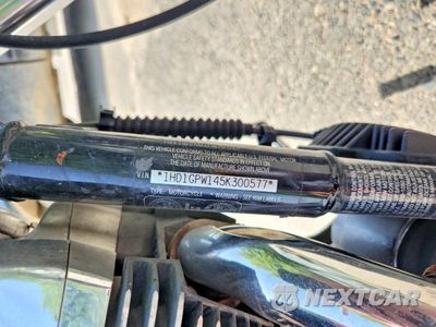 Zdjęcie 8 z 8 samochodu: 2005 HARLEY-DAVIDSON FXDWGI VIN:1HD1GPW145K300577 - miniatura