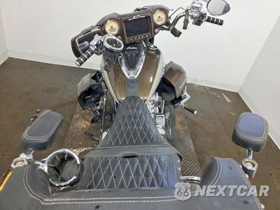 Zdjęcie 6 z 9 samochodu: 2023 INDIAN MOTORCYCLE CO. ROADMASTER VIN:56KTRABB3P3413136 - miniatura