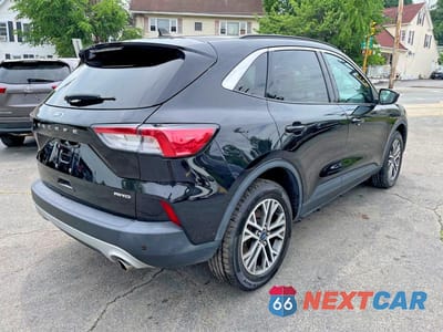 Trzecie zdjęcie samochodu z tyłu: 2021 FORD ESCAPE SEL VIN:1FMCU9H60MUA51314 - miniatura