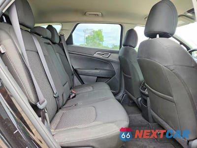 Zdjęcie 10 z 12 samochodu: 2024 KIA SPORTAGE VIN:KNDPU3DF2R7265008 - miniatura