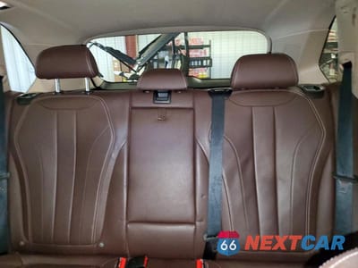 Zdjęcie 10 z 13 samochodu: 2016 BMW X5 XDRIVE35I VIN:5UXKR0C55G0P19940 - miniatura
