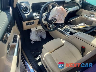 Zdjęcie 8 z 13 samochodu: 2021 MERCEDES-BENZ GLB 250 4MATIC VIN:W1N4M4HB2MW121112 - miniatura