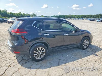 Trzecie zdjęcie samochodu z tyłu: 2019 NISSAN ROGUE SV VIN:KNMAT2MT8KP513230 - miniatura