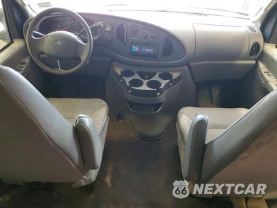 Zdjęcie 8 z 13 samochodu: 2006 FORD ECONOLINE CARGO VIN:1FTNE24W96DA36384 - miniatura