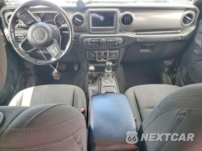 Zdjęcie 8 z 12 samochodu: 2020 JEEP GLADIATOR SPORT VIN:1C6HJTAG7LL151375 - miniatura