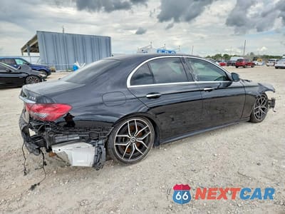 Trzecie zdjęcie samochodu z tyłu: 2021 MERCEDES-BENZ E AMG 53 4MATIC VIN:W1KZF6BB7MA936582 - miniatura