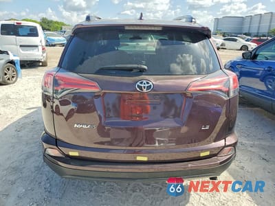 Zdjęcie 6 z 12 samochodu: 2018 TOYOTA RAV4 VIN:2T3ZFREV5JW445670 - miniatura
