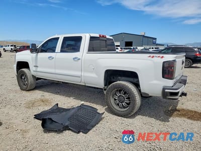 Drugie zdjęcie samochodu z przodu: 2015 CHEVROLET SILVERADO K2500 HIGH COUNTRY VIN:1GC1KXE80FF560757 - miniatura