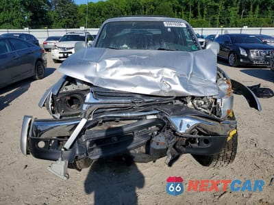Piąte zdjęcie samochodu w środku: 2002 TOYOTA 4RUNNER SR5 VIN:JT3HN86R220362749 - miniatura